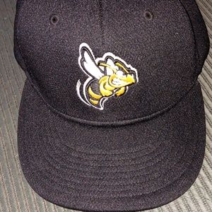 Richardson Yellow Jacket Logo Hat ■ Size S/M